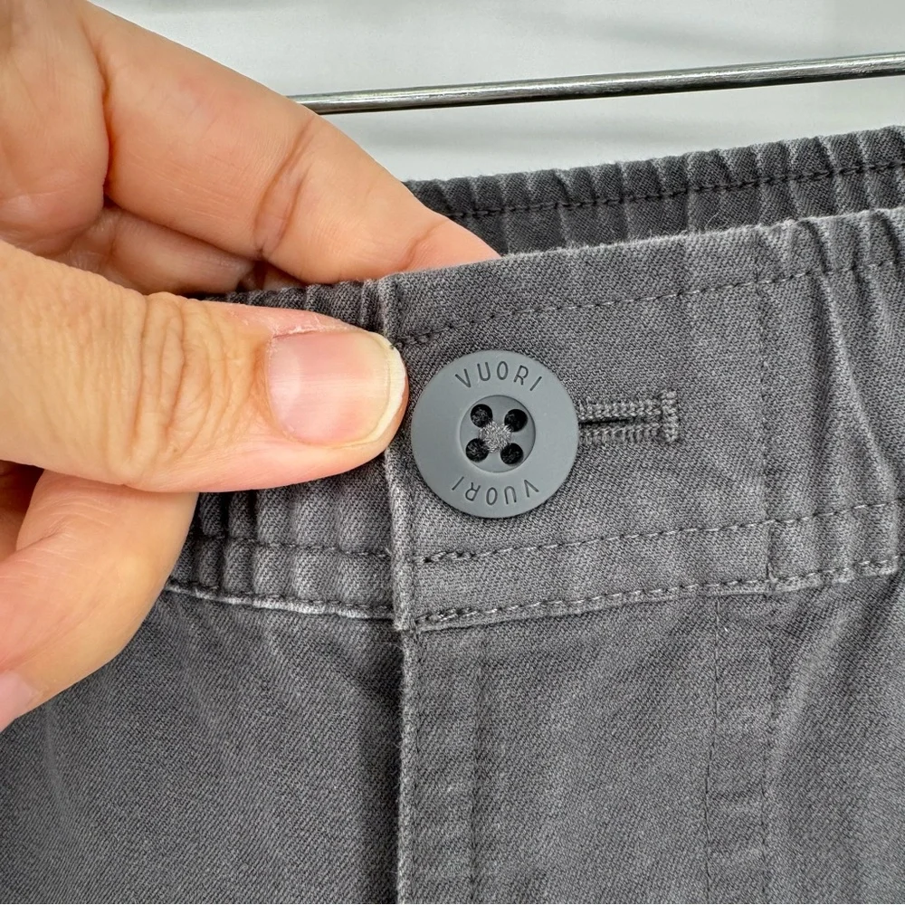 Vuori All Ways Elastic Waist Pant Grey Size M‎ Outdoor Athleisure Sporty Dressy